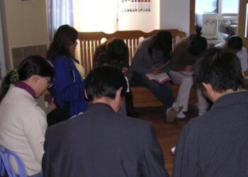 Polícia na China prende seis fiéis por Escola Bíblica Dominical