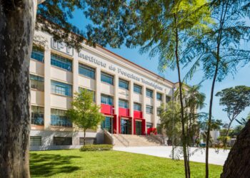 Google inaugura centro de engenharia na USP; conheça o espaço