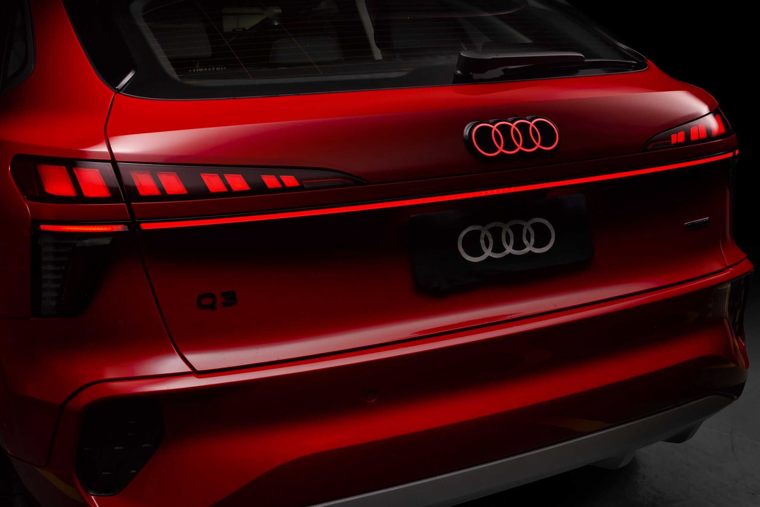 Audi Q3 evolui para peitar BMW e Mercedes, mas tropeça em tecnologia