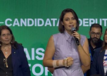 Michelle ‘profetiza’ sobre Alexandre de Moraes: ‘Irmão em Cristo’