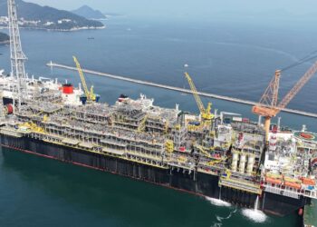 Petrobras inicia P-79 e reforça produção de petróleo e gás no país