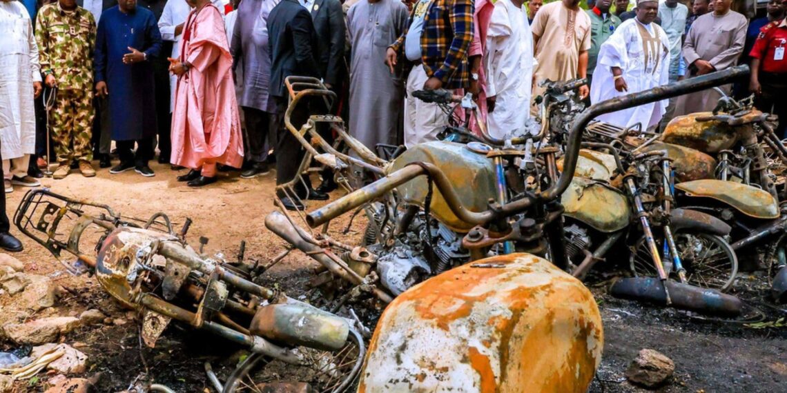 Ataques de Nigéria e EUA matam terroristas do Estado Islâmico