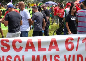 Acordo: fim da escala 6×1 terá início 60 dias após promulgação da PEC