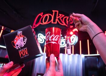 É #FAKE que Coca-Cola diminuiu tamanho de garrafas por causa do governo Lula; ajuste faz parte de nova estratégia global da empresa