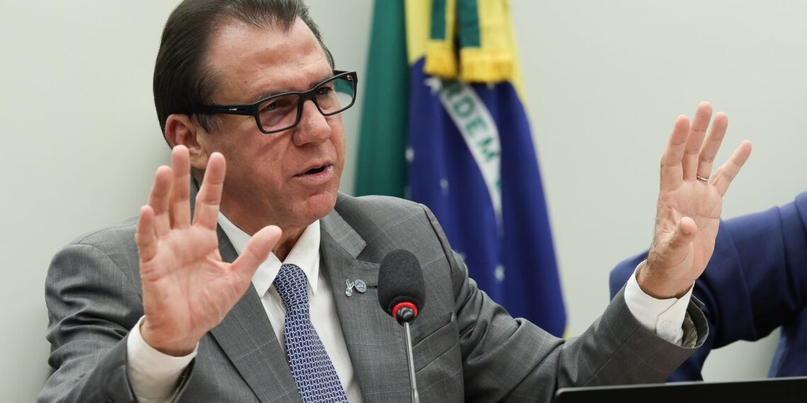Luiz Marinho pede serenidade a Alcolumbre em discussões sobre 6×1