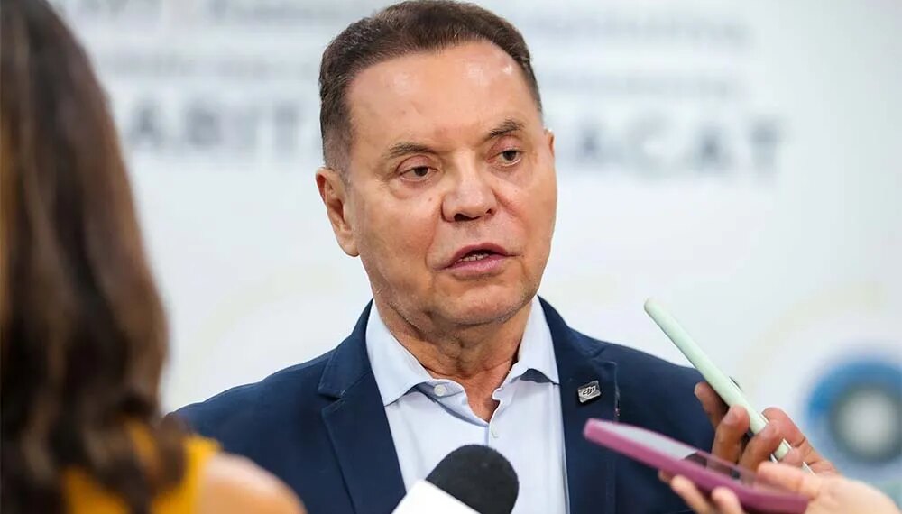 Botelho defende CPI e apuração do TCE por suposta pedalada; está na mesmice’