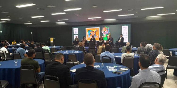 Investidores, empresários e representantes internacionais debatem oportunidades de negócios em MT