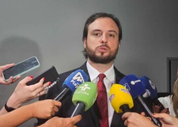 Vereador descarta ida para Seduc e chama especulação de ‘boato de corredor’