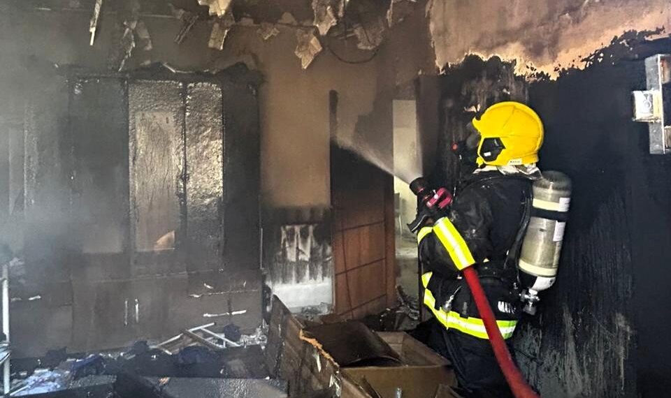 Bombeiros combatem incêndio em primeira ocorrência após inauguração de unidade em Querência