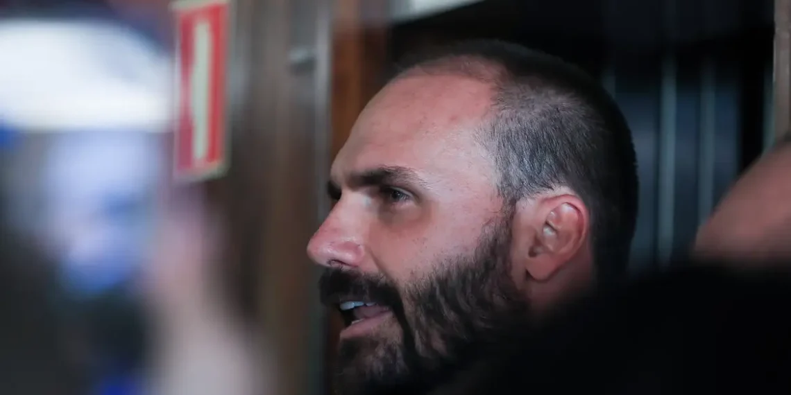 STF condena Eduardo Bolsonaro a inelegibilidade e a 4 anos de prisão