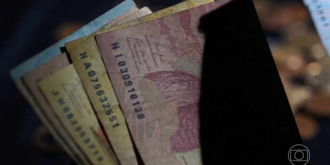 Orçamento paralelo: TCU investiga uso de ‘dinheiro esquecido’ de trabalhadores nos bancos para o Desenrola 2.0