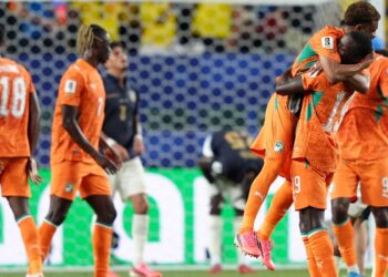 Equador para no travessão e Costa do Marfim vence no final, no Grupo E