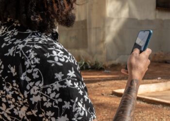 Android passa a detectar possíveis ligações falsas feitas com IA