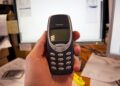 Como era o 'Nokia tijolão', celular mais popular do país na última vez que o Brasil ganhou a Copa