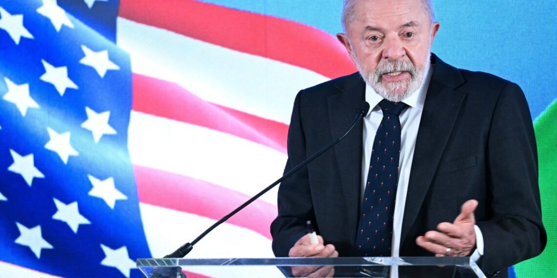 Trump ‘rompe trégua com Lula’ e faz ‘tempestade’ no Brasil, diz jornal