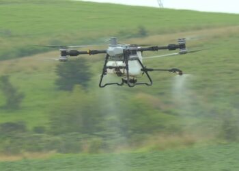 Drones ganham espaço na agricultura e ajudam em pesquisas sobre qualidade do solo