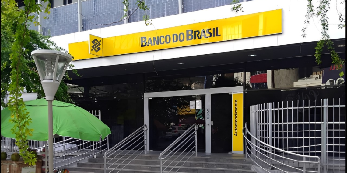 Banco do Brasil fora do ar? Aplicativo tem instabilidade e clientes reclamam nas redes
