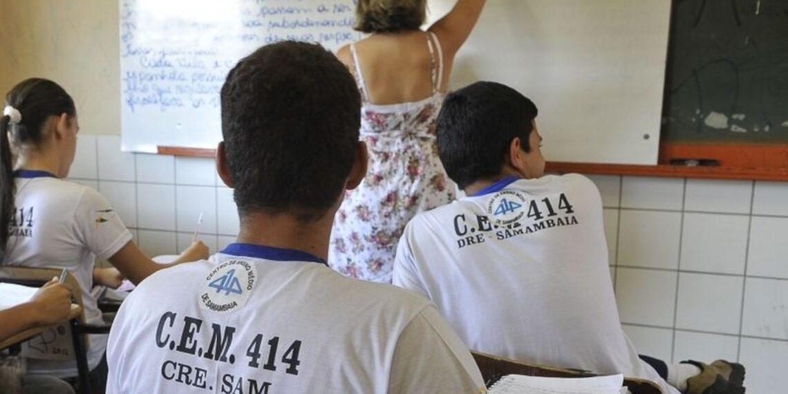 Candidatos ao Enem 2026 devem pagar taxa de inscrição até quarta-feira