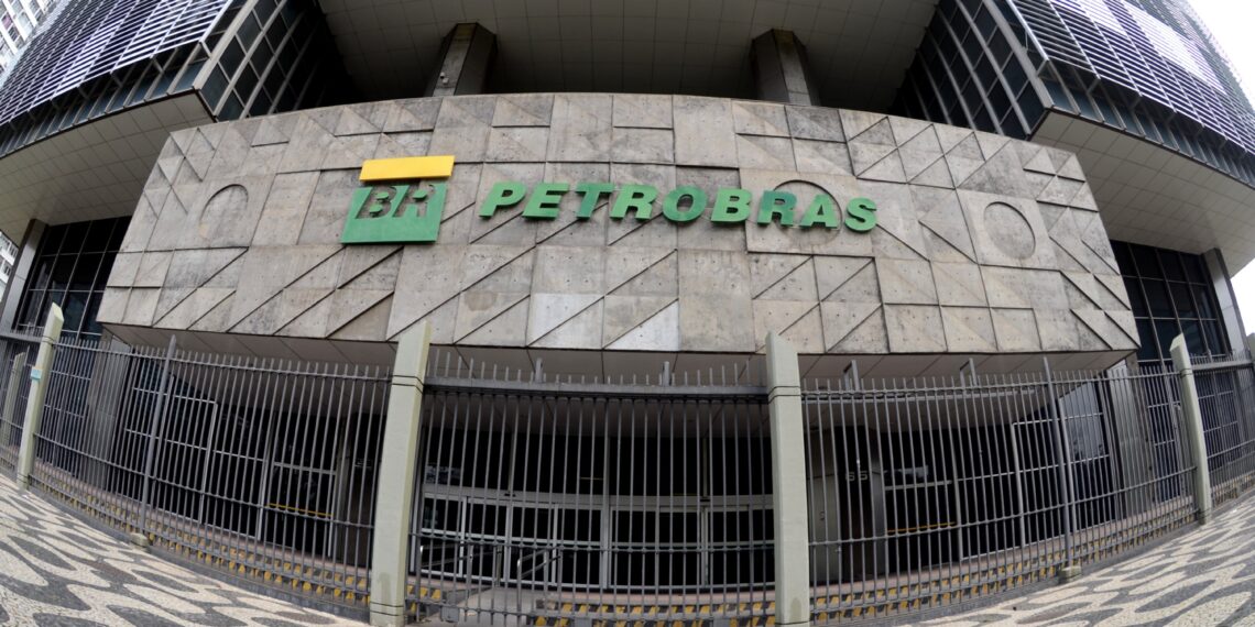 Petrobras adquire 50% de Itaimbezinho, no pré-sal da Bacia de Campos