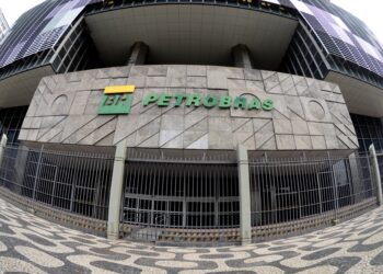 Petrobras adquire 50% de Itaimbezinho, no pré-sal da Bacia de Campos