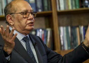 STF pode barrar medidas do Congresso para aumentar gastos, diz Gilmar