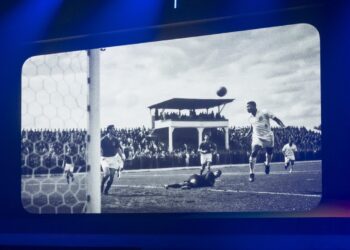 Nunca filmado, gol considerado o mais bonito de Pelé será recriado com IA