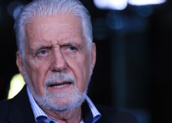 Jaques Wagner diz que sua relação com Vorcaro é “praticamente zero”