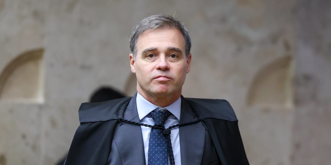 STF suspende multas da NR-1 sobre saúde mental no trabalho por 90 dias