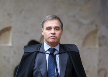 STF suspende multas da NR-1 sobre saúde mental no trabalho por 90 dias