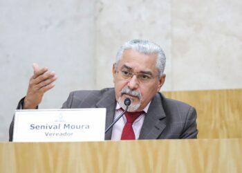 Vereadora aciona Corregedoria contra vereador preso por corrupção