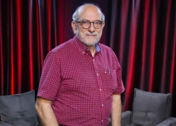 Lourenço Stelio Rega celebra 49 anos de ministério pastoral