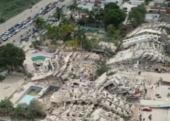 Número de mortos por terremoto na Venezuela chega a 920