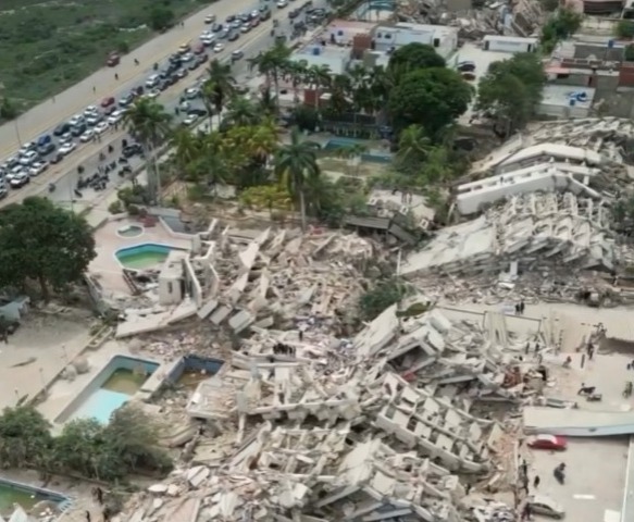 Número de mortos por terremoto na Venezuela chega a 920