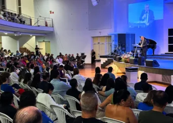 Igreja Batista da Praia da Costa celebra 35 anos de história