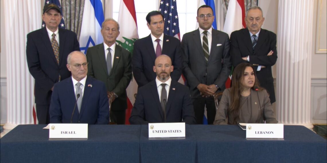 Israel, Líbano e EUA assinam acordo histórico de paz