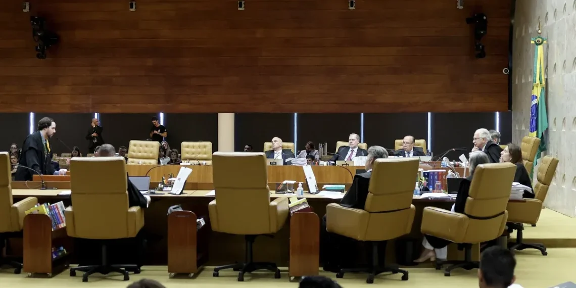STF forma maioria para liberar pagamentos retroativos a juízes