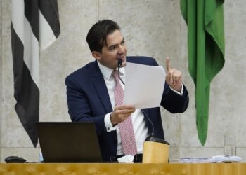 Vereador de SP critica exposição de crianças em eventos públicos