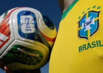 Copa do Mundo esconde batalha comercial por trás do futebol