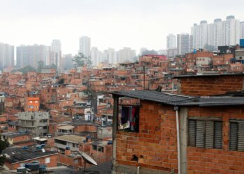 Operação da Polícia Militar deixa um homem baleado em Paraisópolis