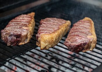 Churrasco mais caro na Copa? Picanha e filé-mignon puxam alta