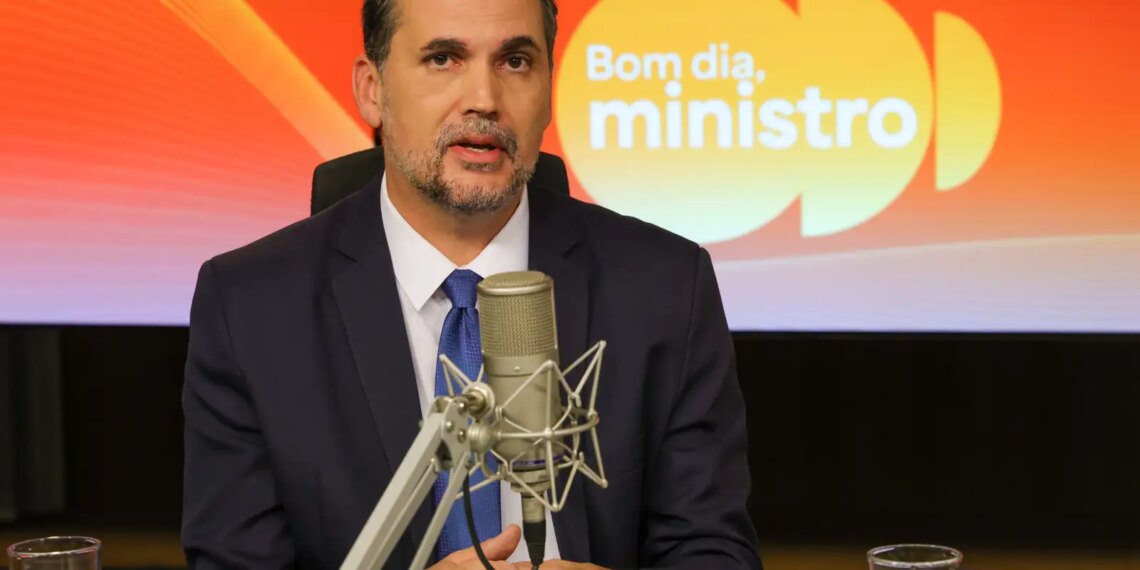 Governo enviará ao Congresso PL que aumenta teto e funcionários do MEI