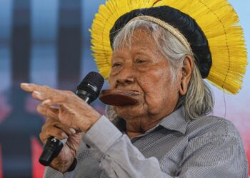 Cacique Raoni volta a ser internado no Mato Grosso, em estado grave