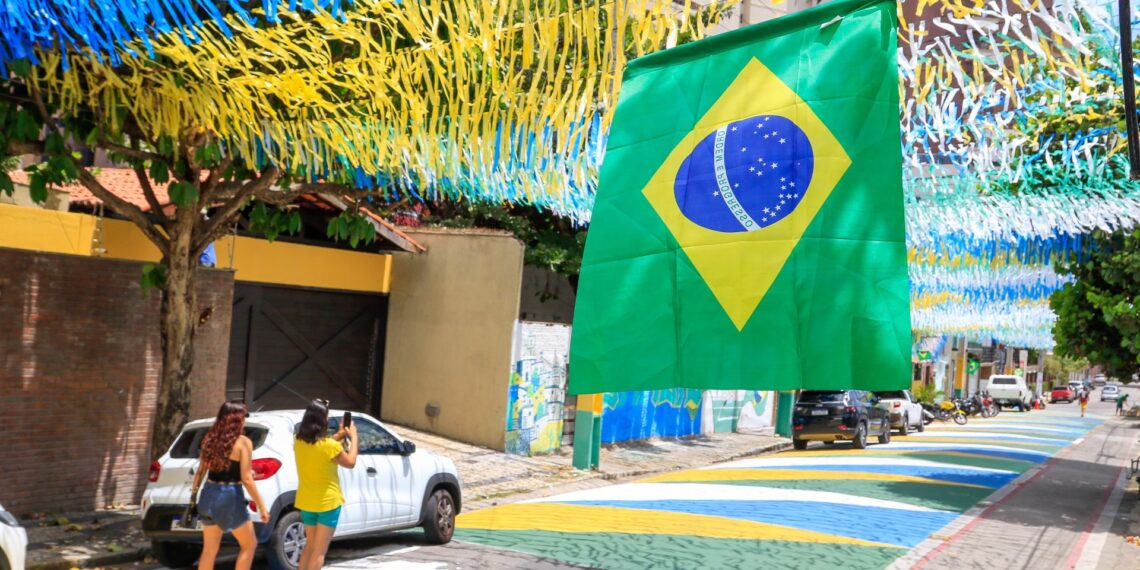 Copa do Mundo faz bares faturarem até 76% mais, mas prejudica outros negócios