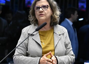 Lula anuncia Teresa Leitão como nova liderança do governo no Senado
