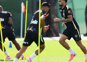 Seleção brasileira se reapresenta e faz 1º treino para encarar Haiti
