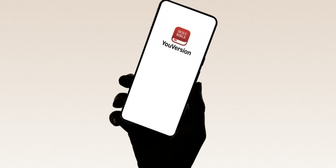 App da Bíblia sofre críticas após incluir tradução polêmica