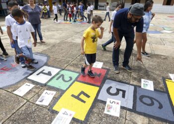 Férias escolares de 2027 terão novas datas por causa da Copa Feminina