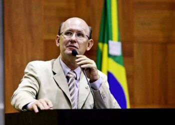 Atraso nas emendas tem irritado deputados, revela Avallone