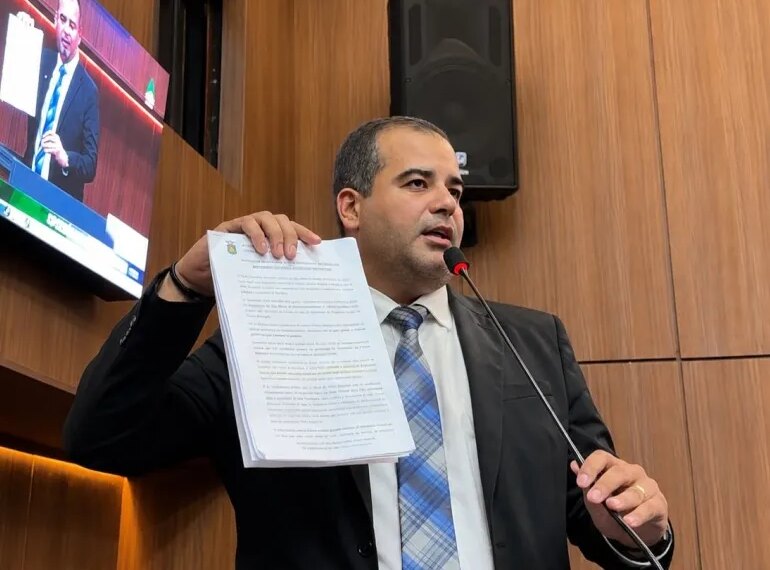 Vereador apresenta manifesto em defesa da autonomia do Poder Legislativo na Câmara de Cuiabá