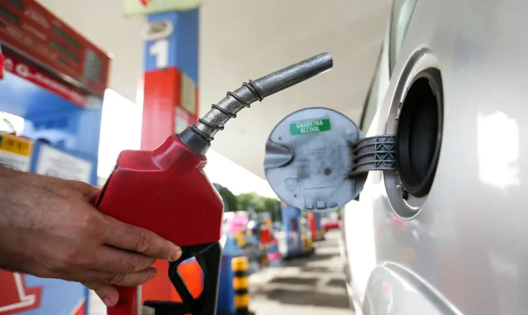 Brasil eleva mistura de etanol na gasolina para 32%; medida vale por ao menos 180 dias